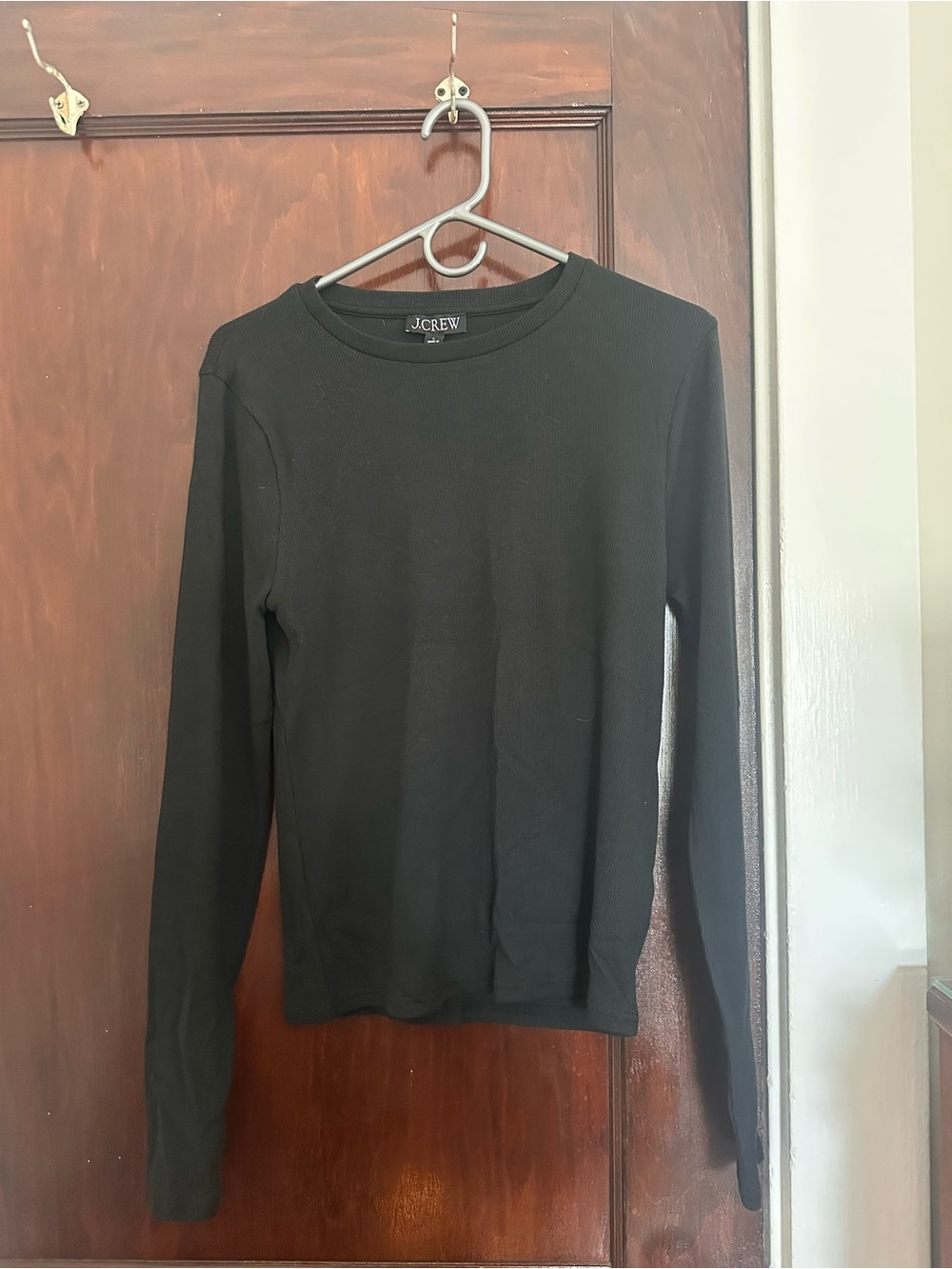 J. Crew Women’s Black Long-Sleeve Crewneck Sweater